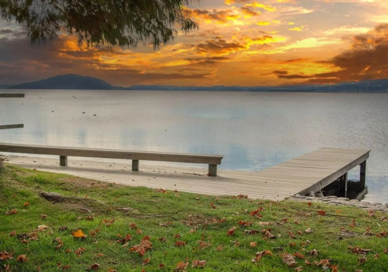 Dom wakacyjny Lakeside Landing Rotorua