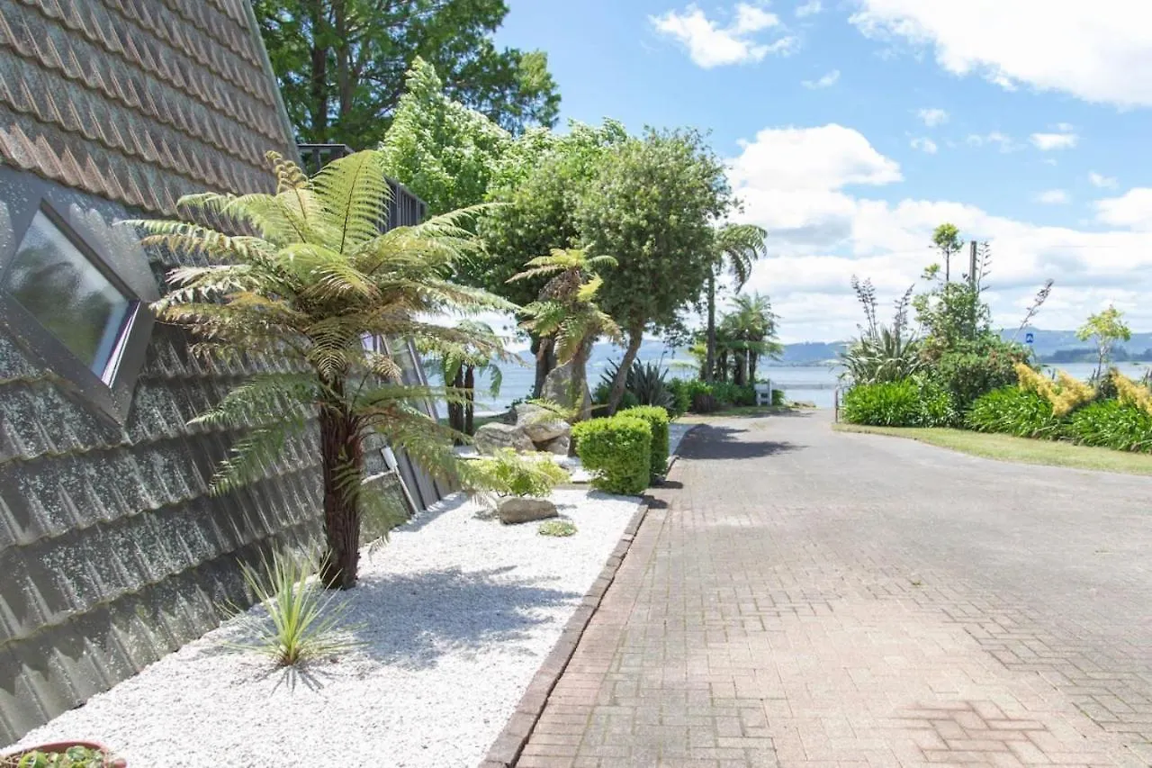 Lakeside Landing Rotorua 0*,  Nowa Zelandia